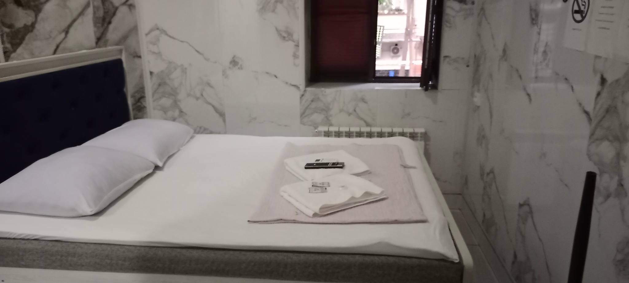 Jon Towr Hostel Yakkasaray — Ташкент