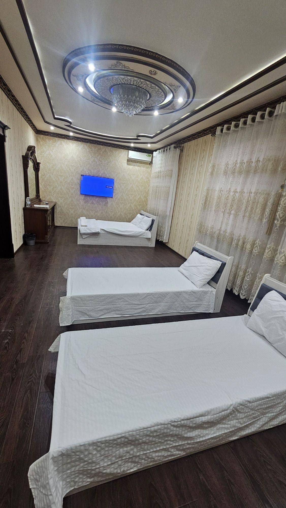 Shukur Hotel — Ташкент