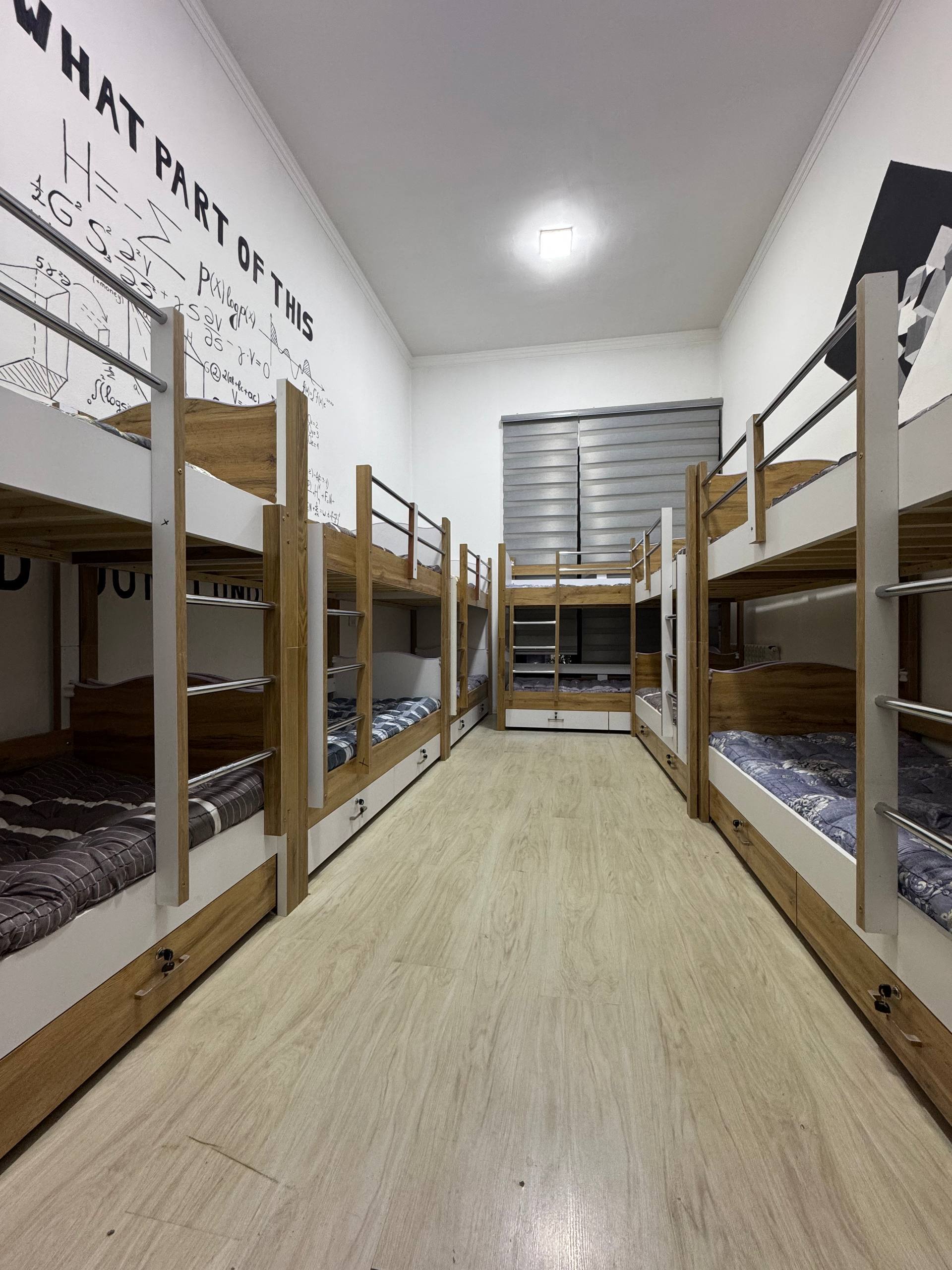 Everest Family Hostel — Ташкент