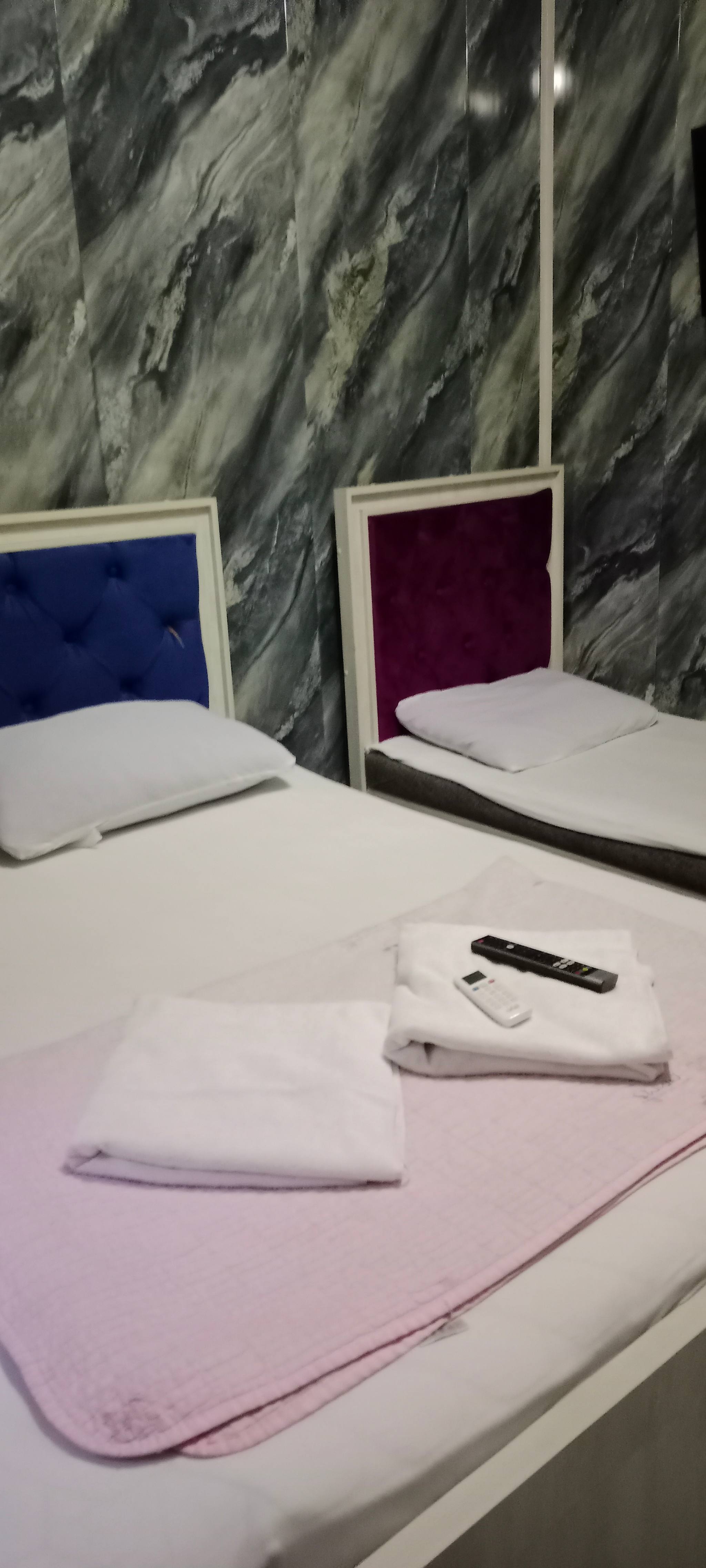 Jon Towr Hostel Yakkasaray — Ташкент