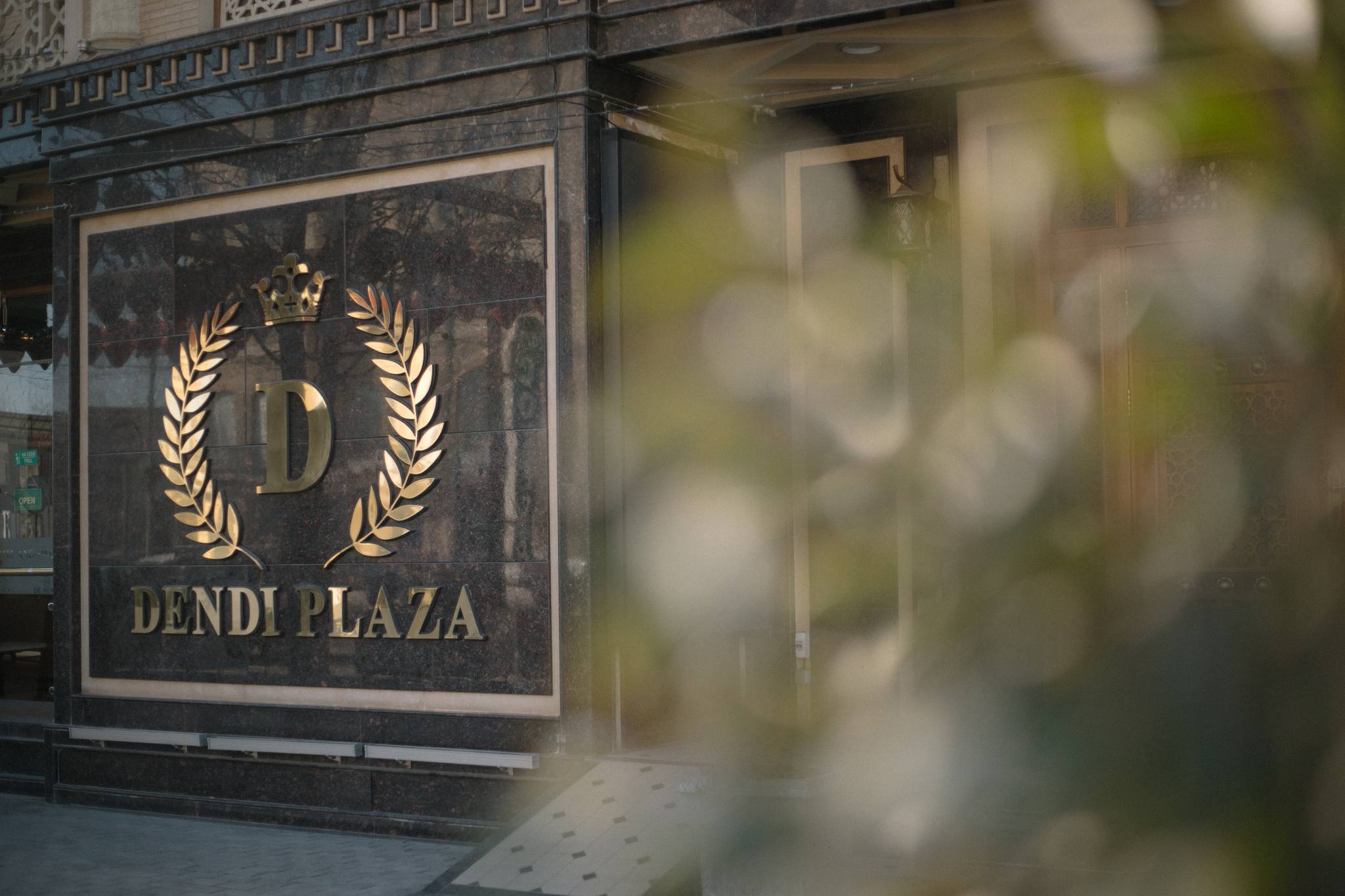 Dendi Plaza Hotel — Бухара