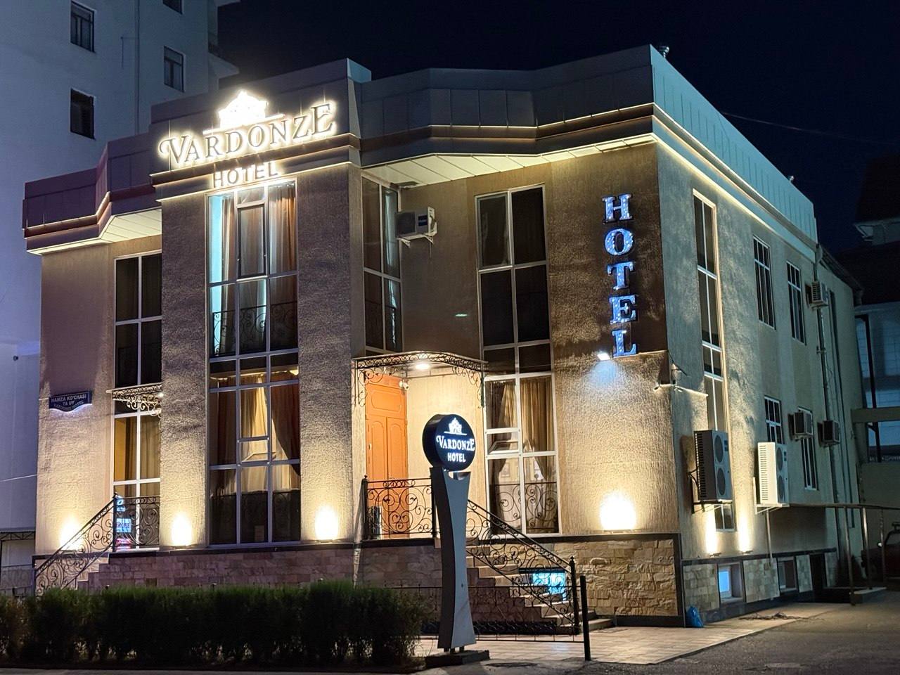 vardonze hotel — Бухара