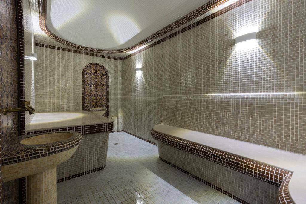 Aqua Hotel — Ташкент