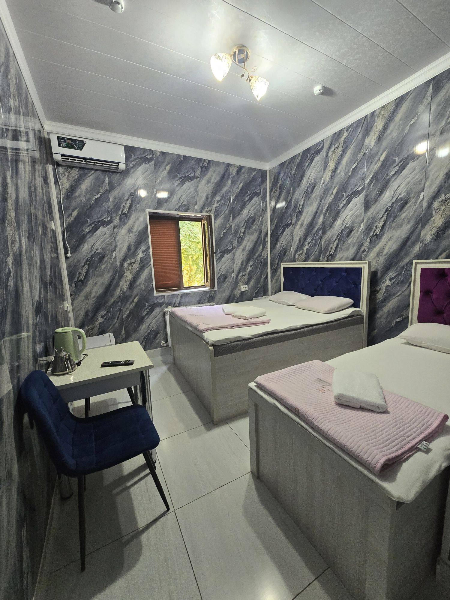 Jon Towr hostel — Ташкент
